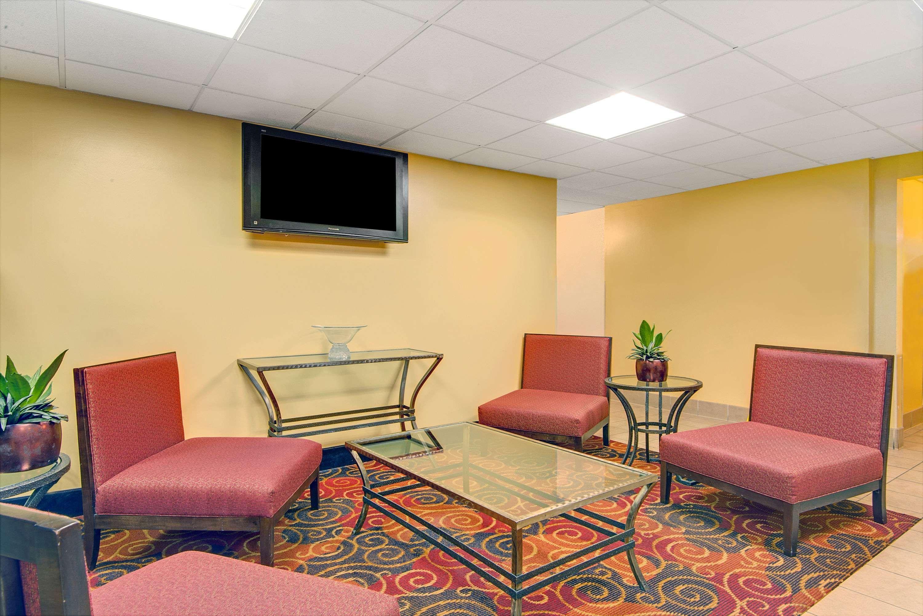Super 8 By Wyndham Stamford/New York City Area Exteriér fotografie